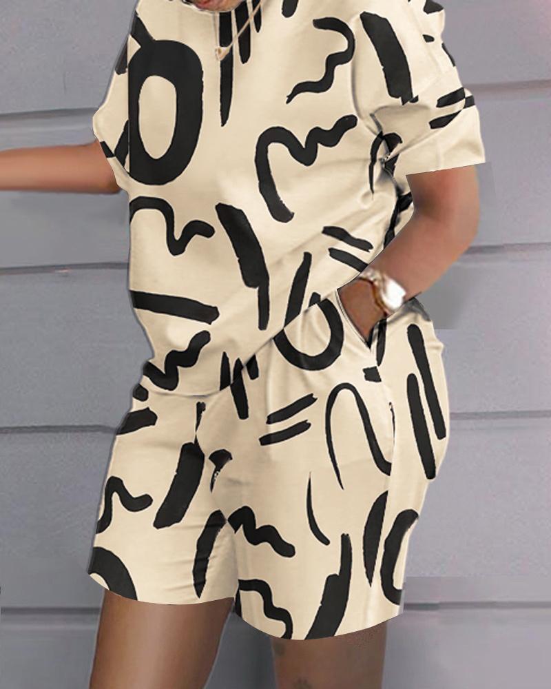 😍 Garnitur casual w stylu hip-hopowym (top + spodenki)
