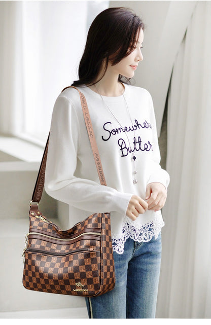 Стилна чанта през рамо от мека кожа с голям капацитет