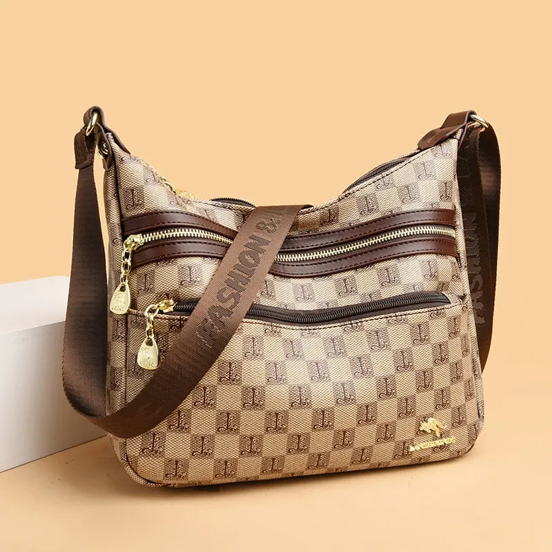 Стилна чанта през рамо от мека кожа с голям капацитет